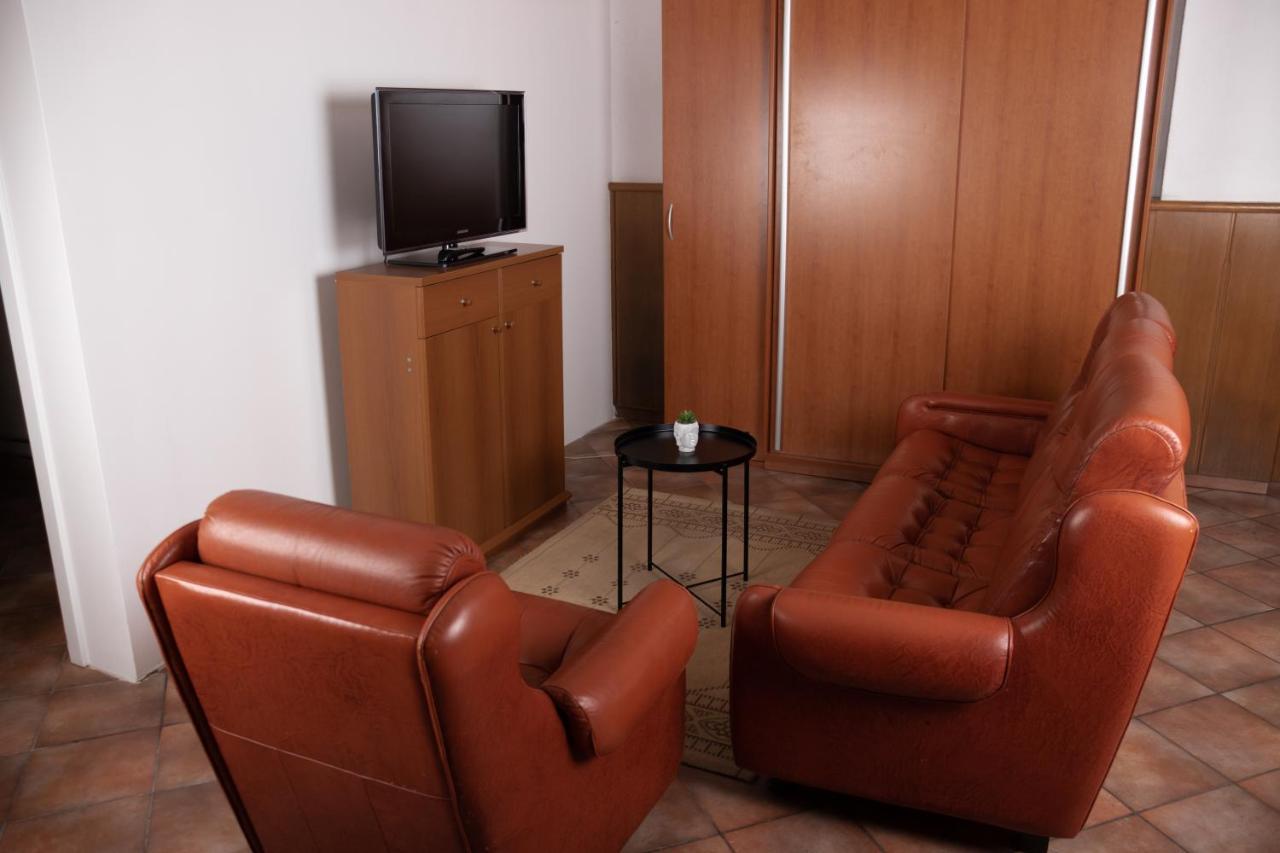 Apartma-Studio Ajdna Zirovnica Kültér fotó