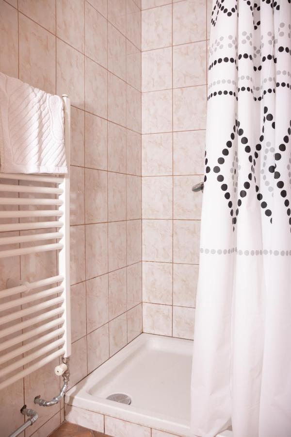 Apartma-Studio Ajdna Zirovnica Kültér fotó