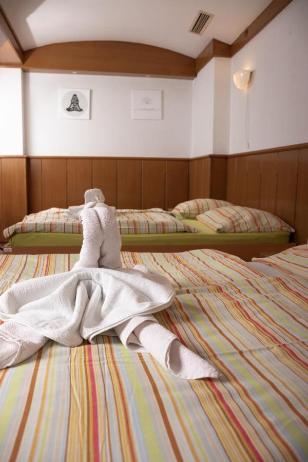 Apartma-Studio Ajdna Zirovnica Kültér fotó